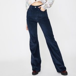 Levi Ribcage Wide Leg 27 Navy Corduroy